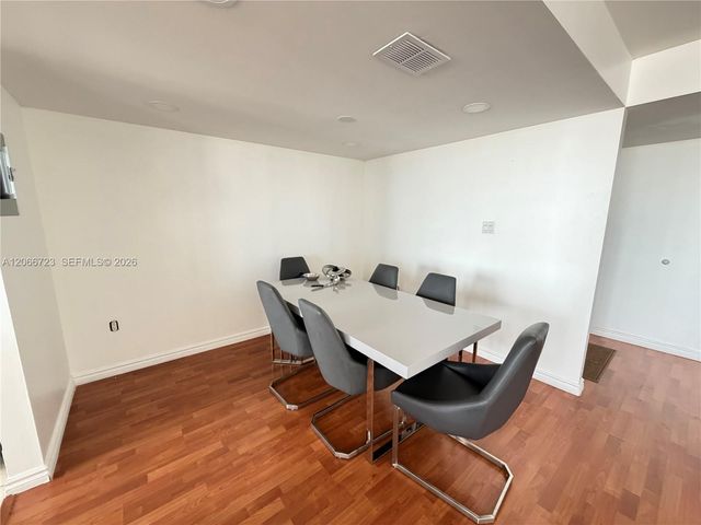 18031 Biscayne Boulevard 601, Aventura, FL 33160