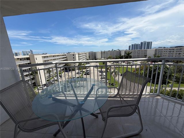 18031 Biscayne Boulevard 601, Aventura, FL 33160