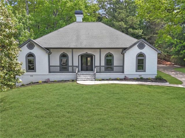 731 Chattahoochee Place, Gainesville, GA 30506