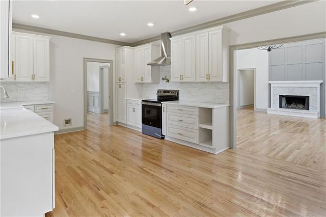 731 Chattahoochee Place, Gainesville, GA 30506