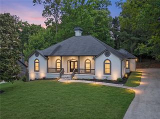 731 Chattahoochee Place, Gainesville, GA 30506
