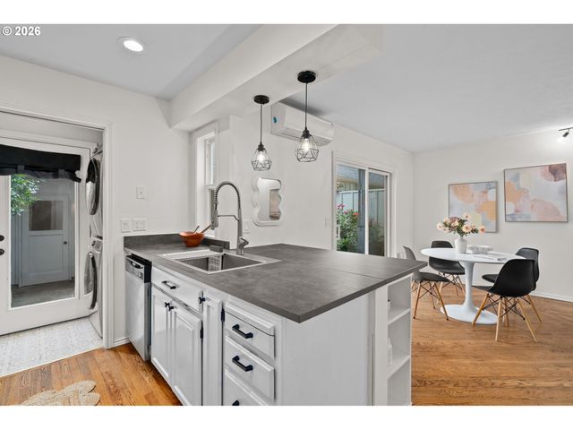 2443 Nw 153RD Ave, Beaverton, OR 97006