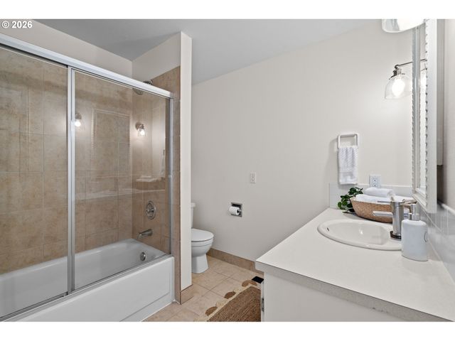 2443 Nw 153RD Ave, Beaverton, OR 97006