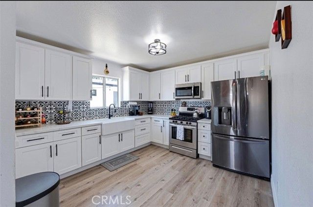 1056 W Gage, Los Angeles, CA 90044