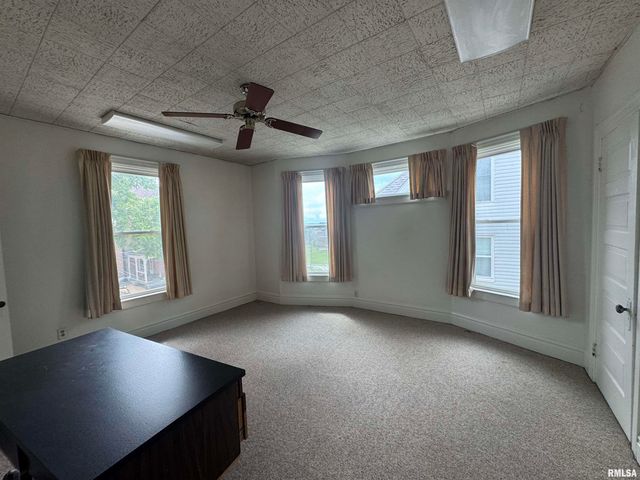 707 BRADY Street, Davenport, IA 52803