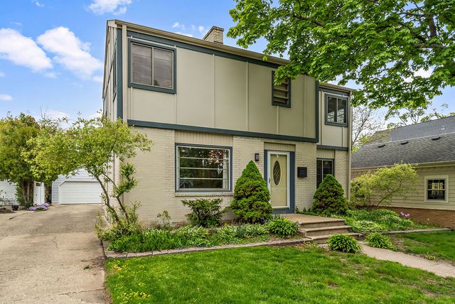 514 69th Street, Kenosha, WI 53143