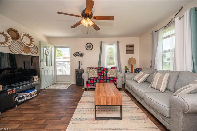 508 Stalham RD, Chesapeake, VA 23325