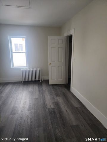 40 Adams Avenue 2nd Fl, Stamford, CT 06902