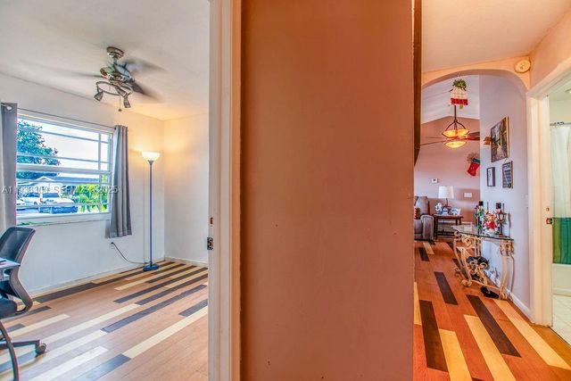 11751 NW 32nd Mnr, Sunrise, FL 33323