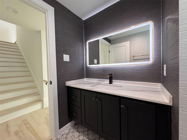 4748 Martin Hill Street, Houston, TX 77018