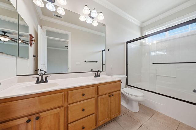 3594 Laramie Street, Redding, CA 96002