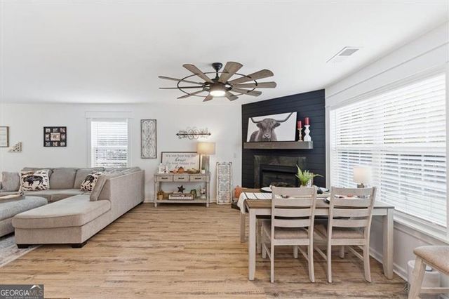 14 GLENMAURA, Cartersville, GA 30120