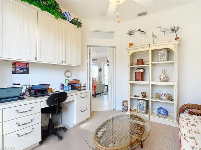 20760 Athenian LN, North Fort Myers, FL 33917