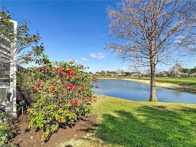 20760 Athenian LN, North Fort Myers, FL 33917