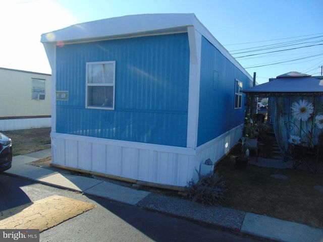 69 ELMWOOD AVE ELMWOOD AVE, Gloucester City, NJ 08030