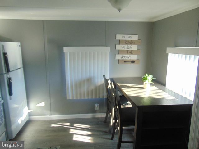 69 ELMWOOD AVE ELMWOOD AVE, Gloucester City, NJ 08030