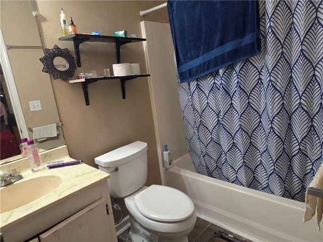 3838 Old Gordon Road NW, Atlanta, GA 30336