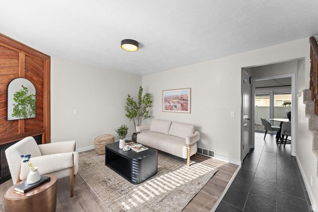 857 E 575 N, Layton, UT 84041