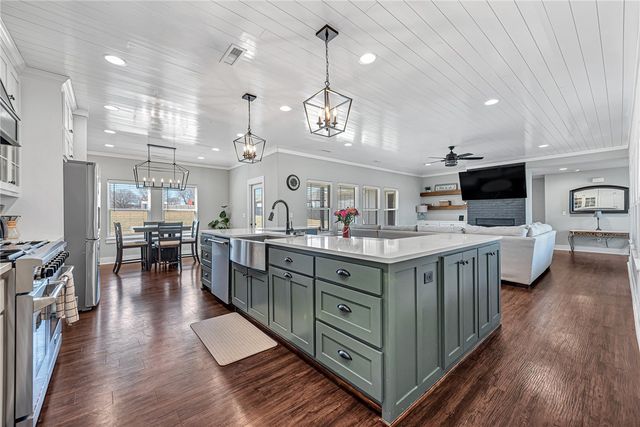 11775 Giles Road, Farmington, AR 72730