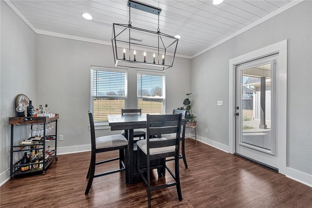 11775 Giles Road, Farmington, AR 72730