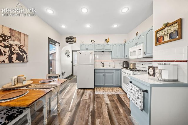 238 E Eaton Avenue, Cripple Creek, CO 80813