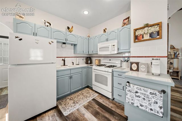 238 E Eaton Avenue, Cripple Creek, CO 80813