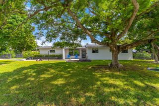 11243 SW 174th Ter, Miami, FL 33157