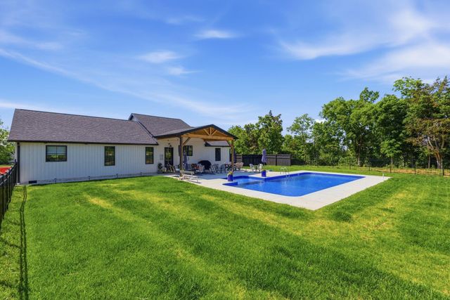 80 Leatherwood Lane, Nicholasville, KY 40356
