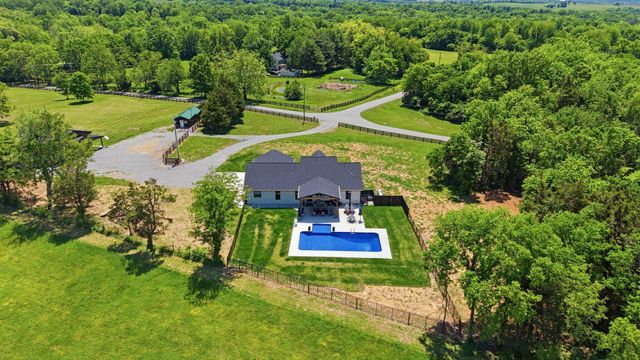 80 Leatherwood Lane, Nicholasville, KY 40356