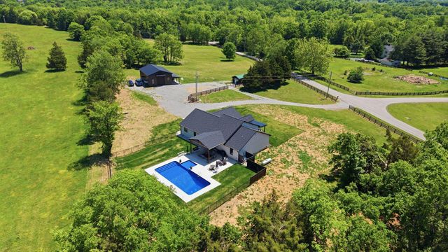 80 Leatherwood Lane, Nicholasville, KY 40356