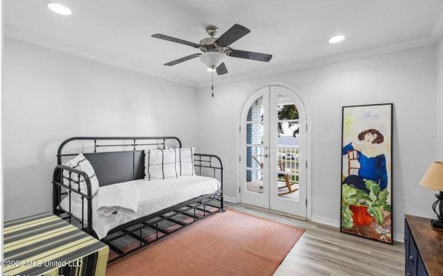 1282 W Beach Boulevard, 201, Biloxi, MS 39530