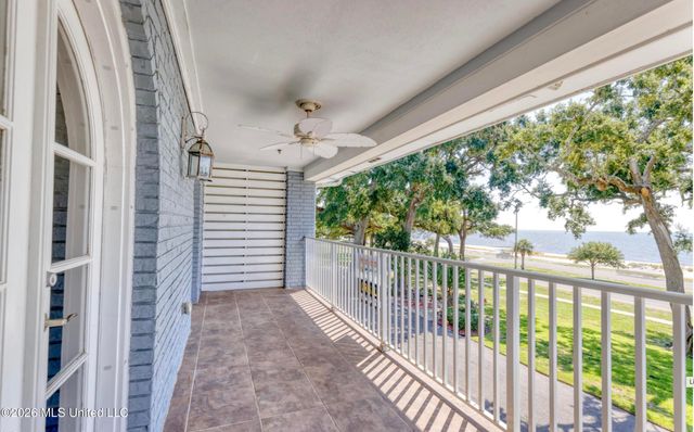 1282 W Beach Boulevard, 201, Biloxi, MS 39530