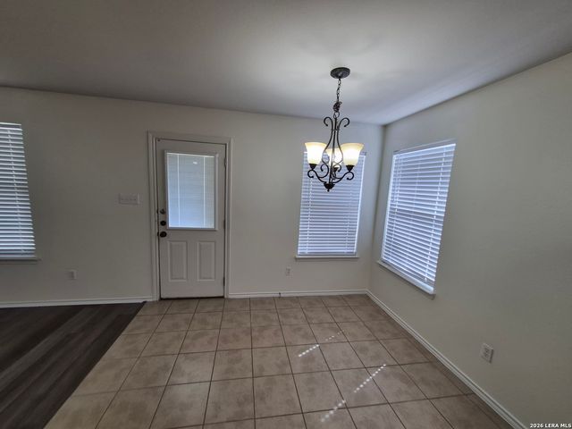 216 HEREFORD ST, Cibolo, TX 78108