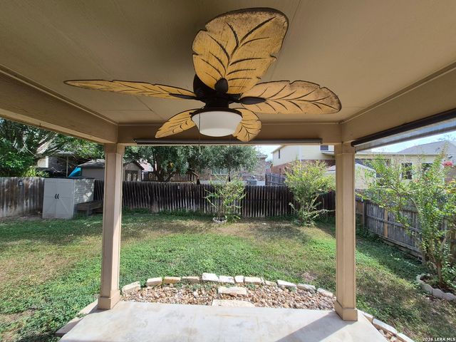 216 HEREFORD ST, Cibolo, TX 78108