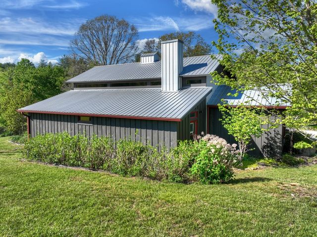 112 Loving Meadows Lane, Morganton, GA 30560