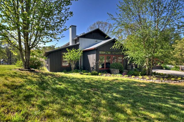 112 Loving Meadows Lane, Morganton, GA 30560