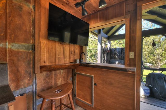 112 Loving Meadows Lane, Morganton, GA 30560