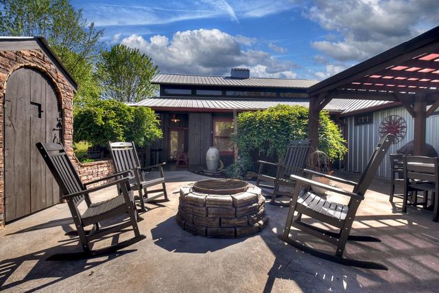 112 Loving Meadows Lane, Morganton, GA 30560