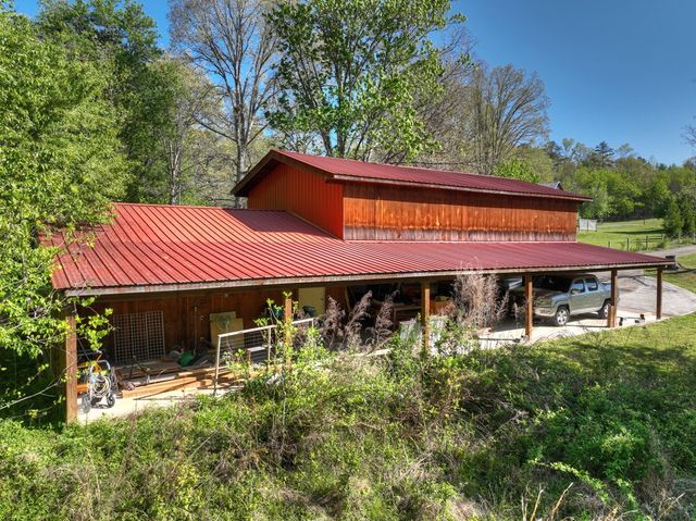112 Loving Meadows Lane, Morganton, GA 30560