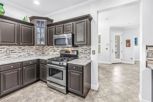 14652 BOURNEMOUTH ROAD, Tampa, FL 33626
