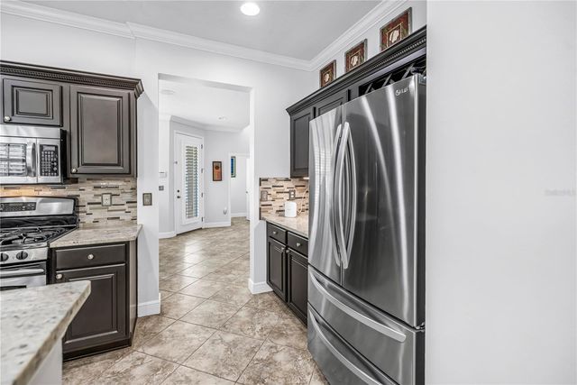 14652 BOURNEMOUTH ROAD, Tampa, FL 33626