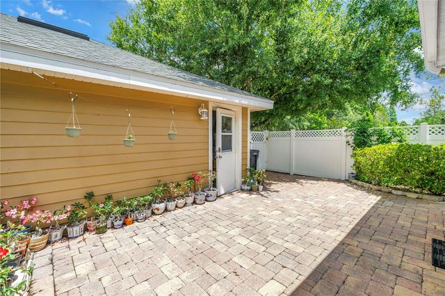 14652 BOURNEMOUTH ROAD, Tampa, FL 33626