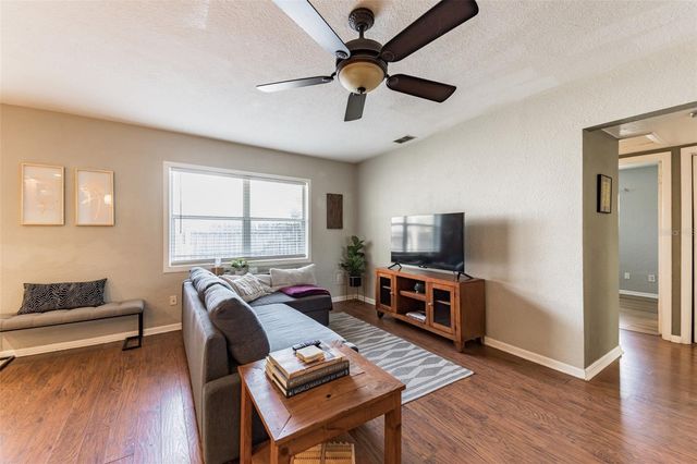 418 LEBEAU STREET, Clearwater, FL 33755