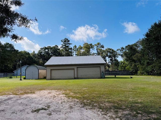 10991 Gilmore Rd, Cleveland, TX 77328