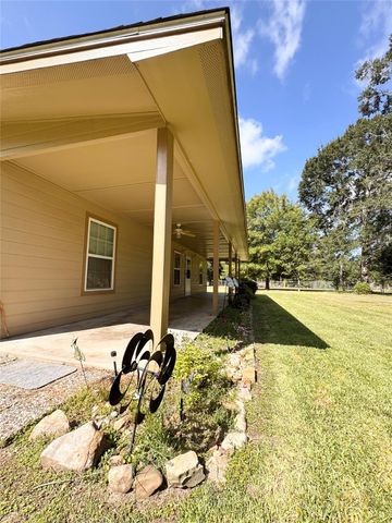 10991 Gilmore Rd, Cleveland, TX 77328