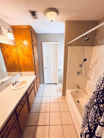 10991 Gilmore Rd, Cleveland, TX 77328