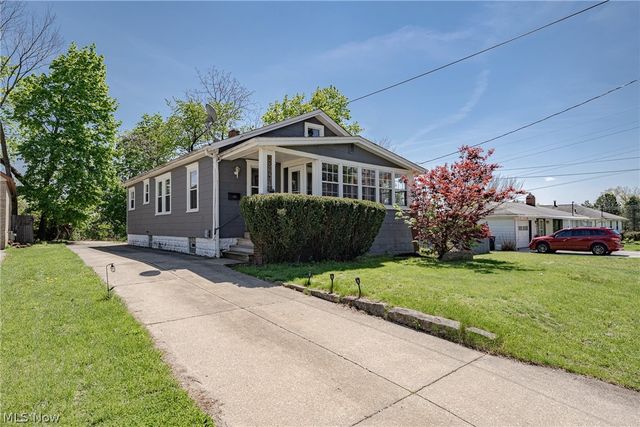 2597 Christensen Avenue, Akron, OH 44314