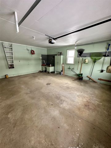 528 MARTHA Drive, Meadville, PA 16335