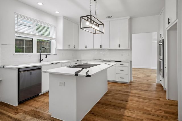 407 Greenway Court, Coppell, TX 75019