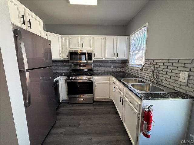 208 Westcott Street, Syracuse, NY 13210